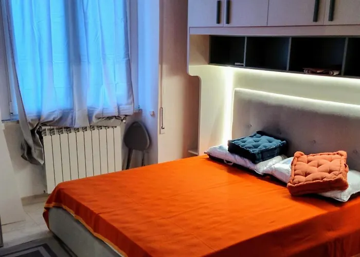 Ostiabytheseacozybedroom